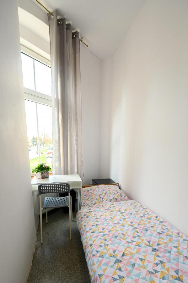 Mru Rooms Racibórz エクステリア 写真