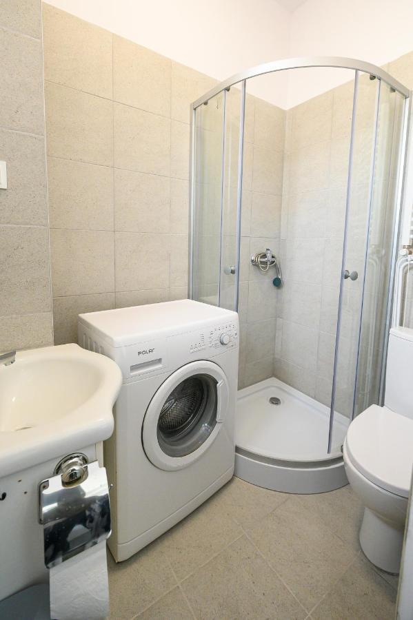 Mru Rooms Racibórz エクステリア 写真